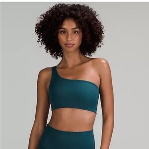 Lululemon ribbed nulu one shoulder sports bra (size 4, green jasper)